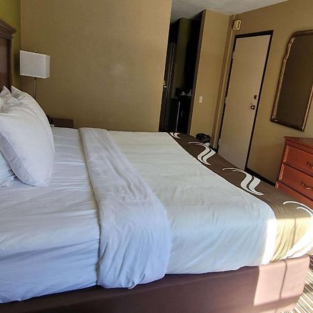 Quality Inn & Suites Columbia I-70 Luaran gambar
