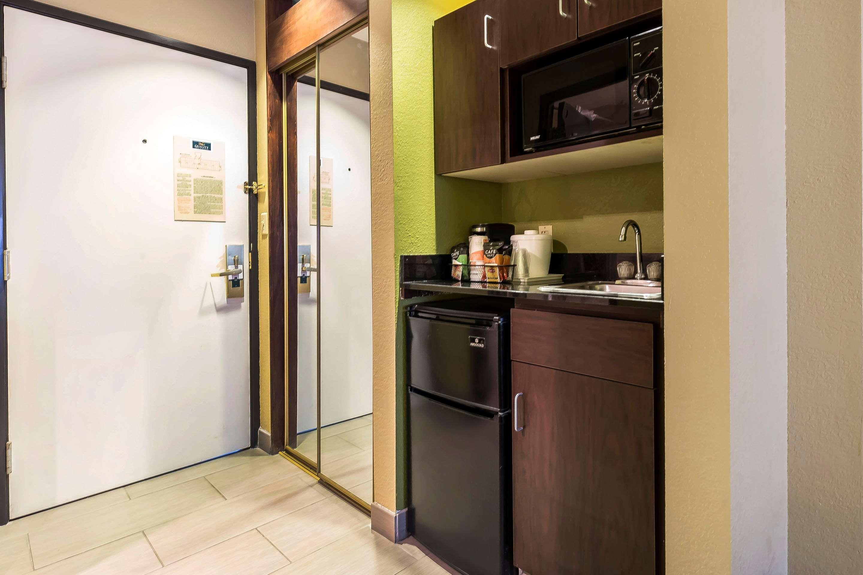Quality Inn & Suites Columbia I-70 Luaran gambar