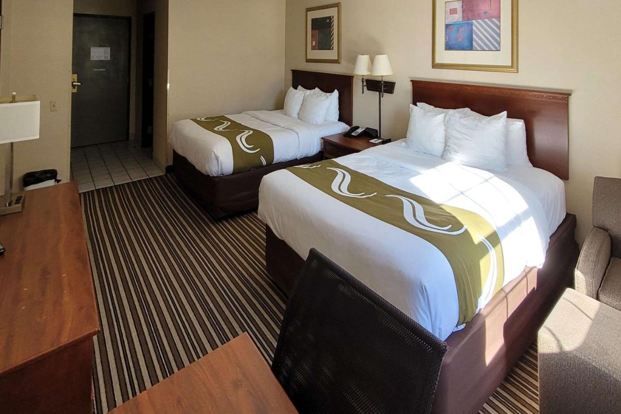 Quality Inn & Suites Columbia I-70 Luaran gambar