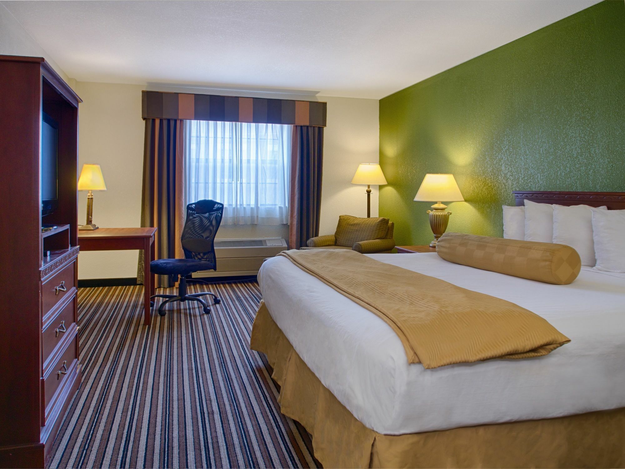 Quality Inn & Suites Columbia I-70 Luaran gambar