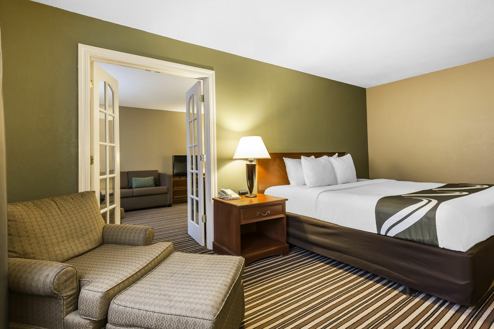 Quality Inn & Suites Columbia I-70 Luaran gambar
